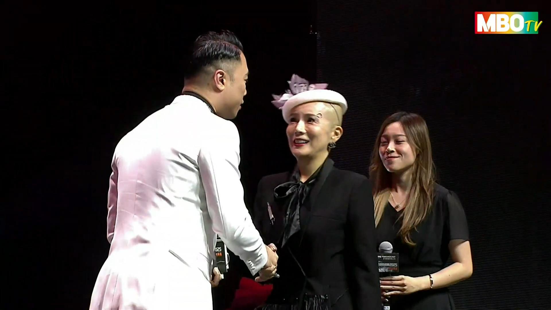 吳文忻出席《新城勁爆頒獎禮2025》角逐新人獎,並勇奪「勁爆我撐新人」。