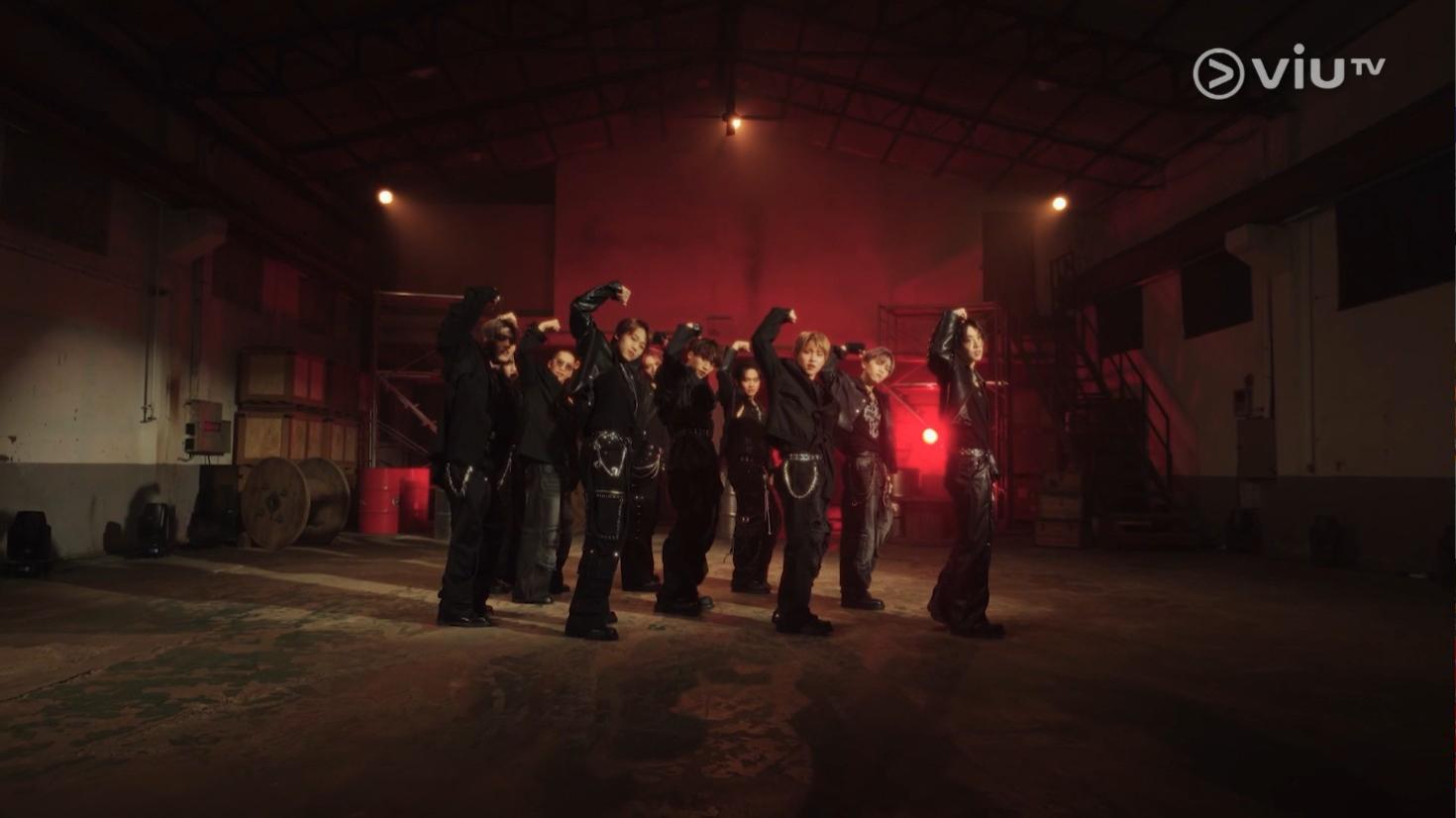 《全民造星VI》最後10強分別是Bosco Kwan、小雞、Kirs、Ian Hannz、Gordon、Dave、DaiMa、Jacky Fan、丘藍、Yip