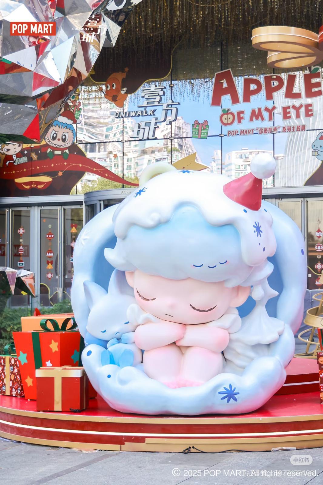 深圳聖誕好去處|前海壹方城:POP MART聖誕展 Molly、Labubu陪你過節(圖片來源:小紅書@深圳周末去哪)