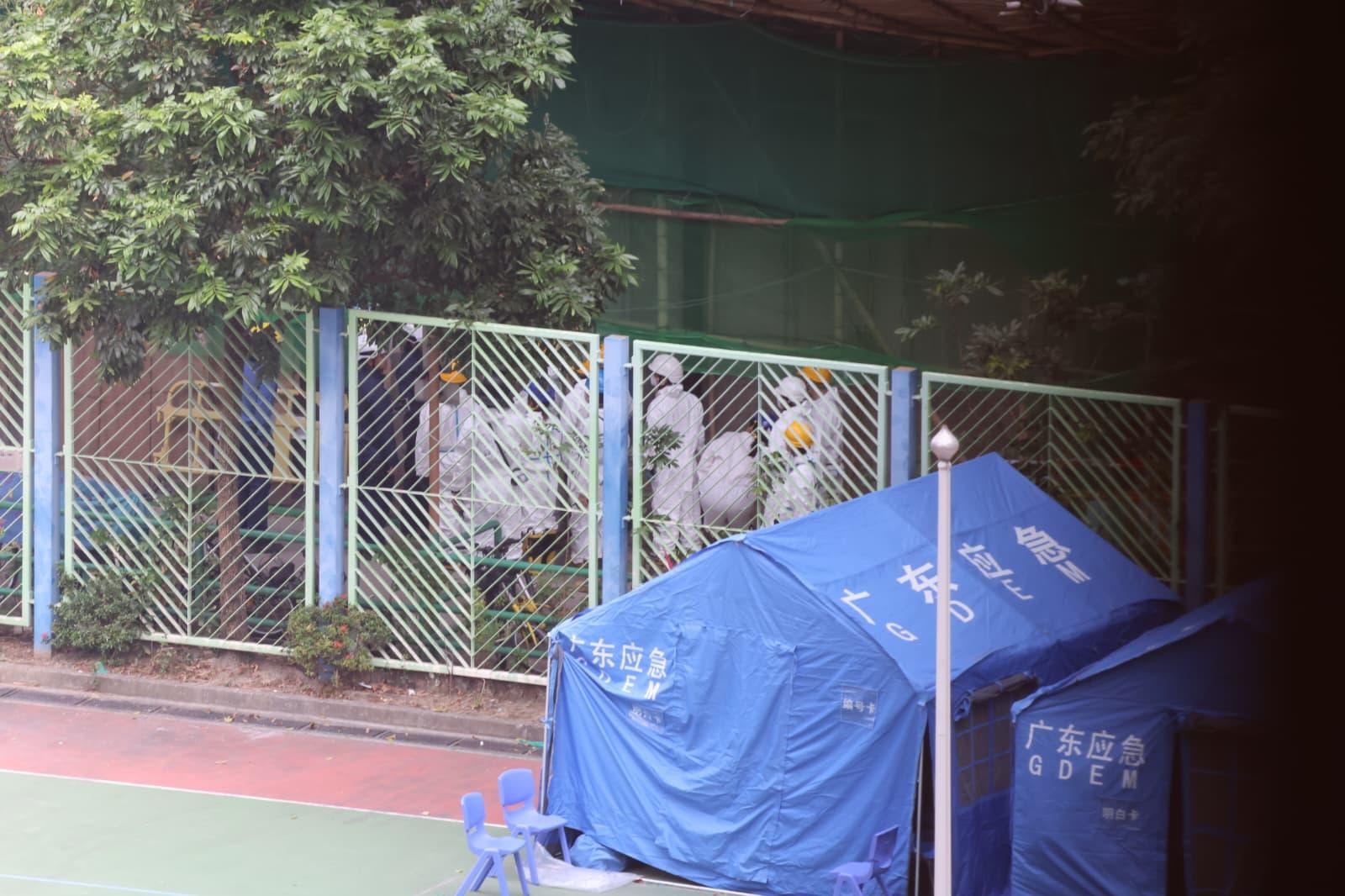 大埔宏福苑發生五級火,獨立委員會成員到現場視察至中午離開。