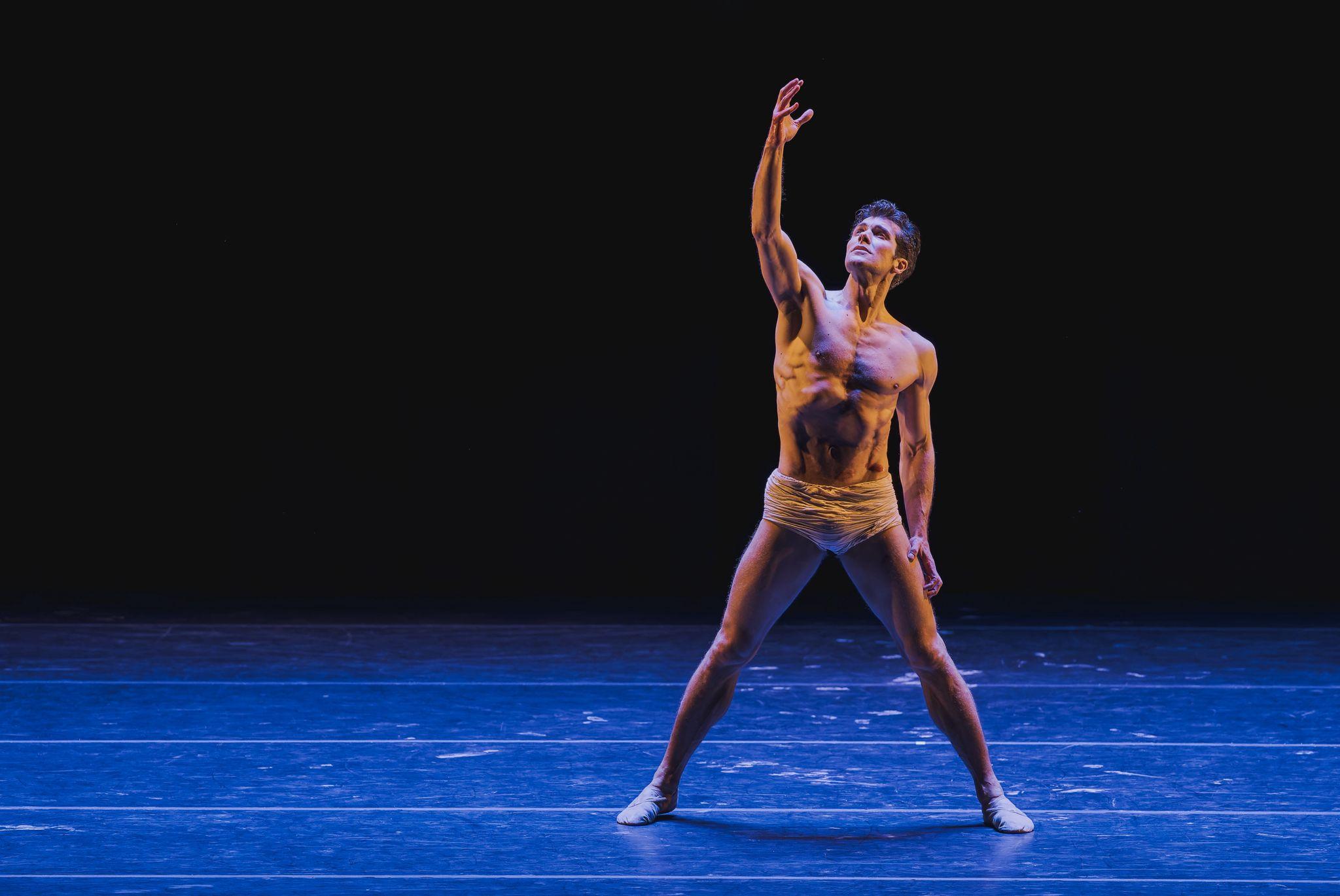 芭蕾舞巨星演活叛逆天才