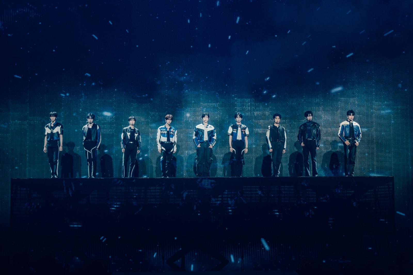 ZEROBASEONE今次送上陳奕迅的《Lonely Christmas》給香港樂迷。