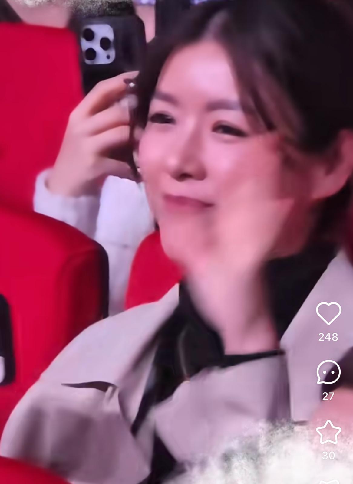 陳豪的老婆陳茵媺亦有到場支持坐在觀眾席欣賞老公的演出。