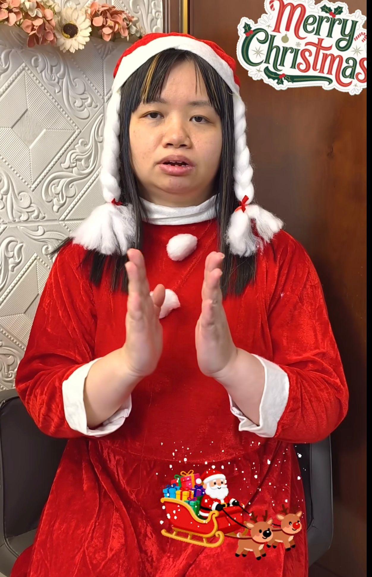 阿儀唱聖誕歌送驚喜。