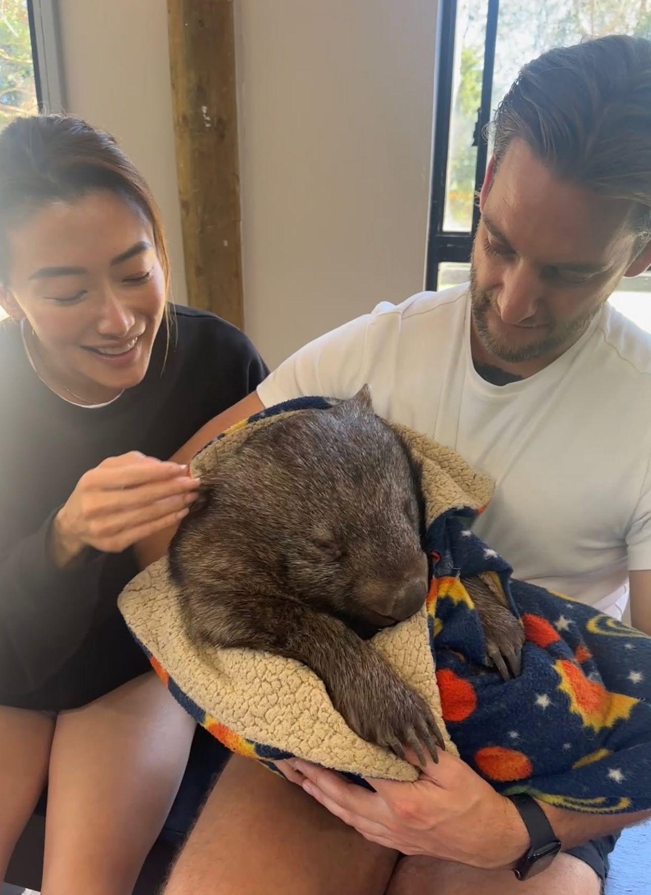 謝婷婷與Mathew盡情放閃。