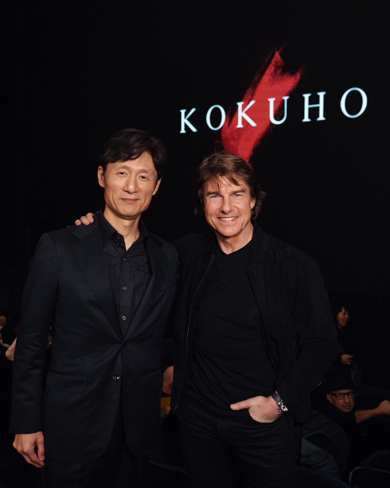 李相日與湯告魯斯同框。