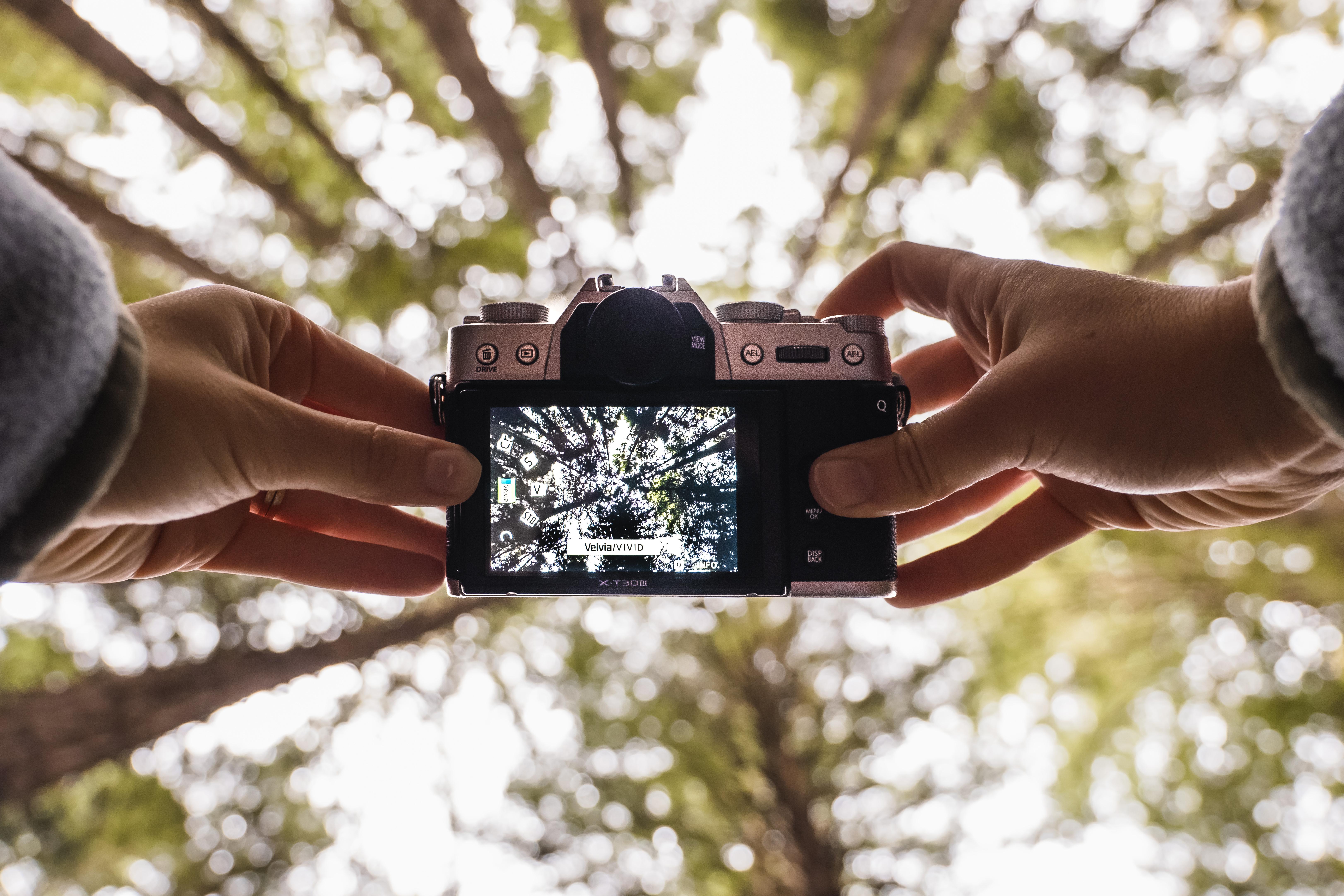 FUJINON XC13-33mm F3.5-6.3 OIS鏡頭可拍攝廣角風光而不會變形。