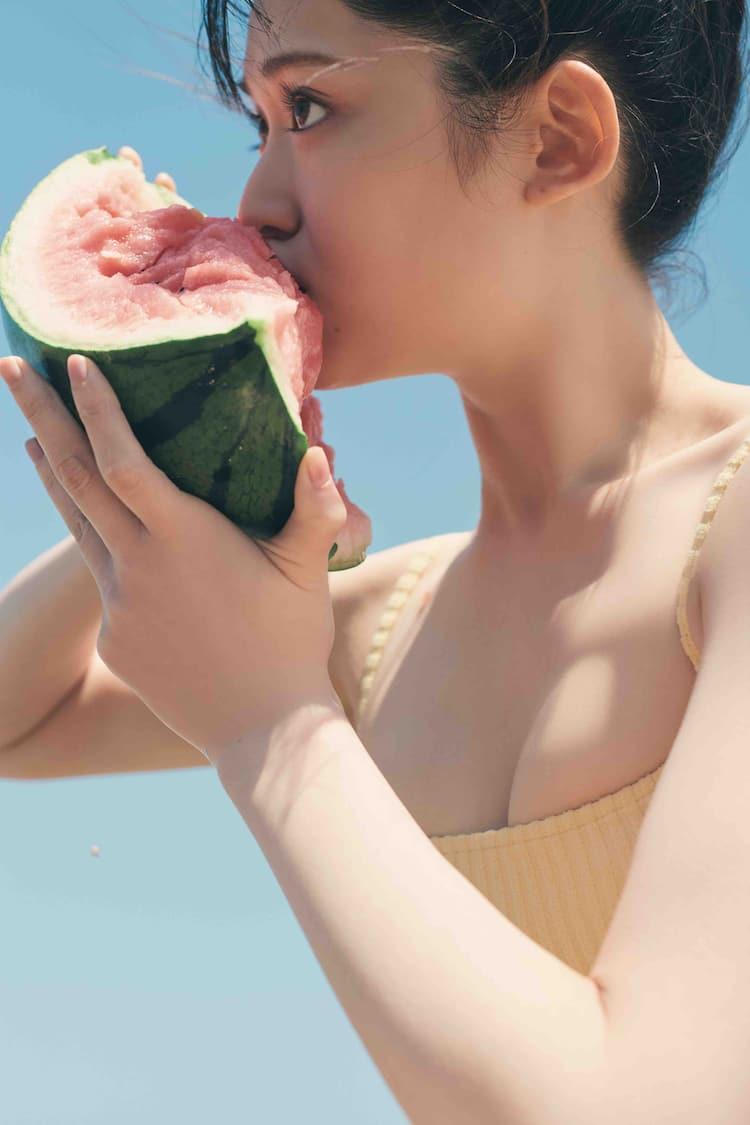 松村沙友理同步曝光「已經準備迎接新生命」的好消息。