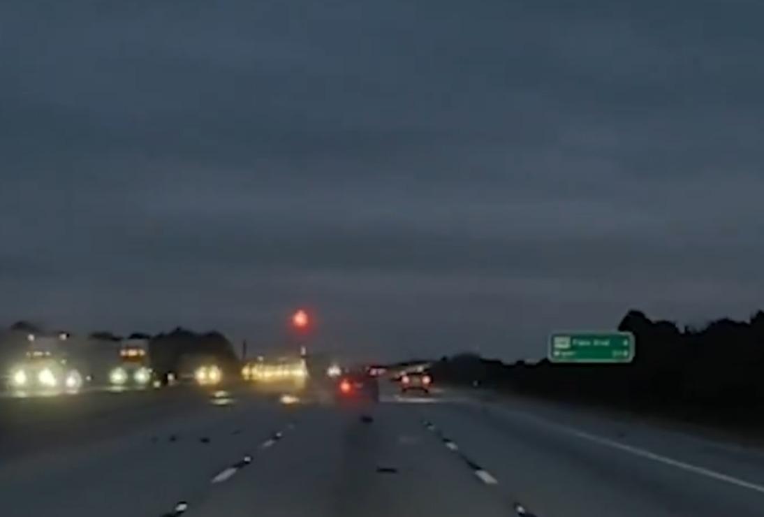 事發後57歲汽車司機立即被送往醫院,幸僅受輕傷