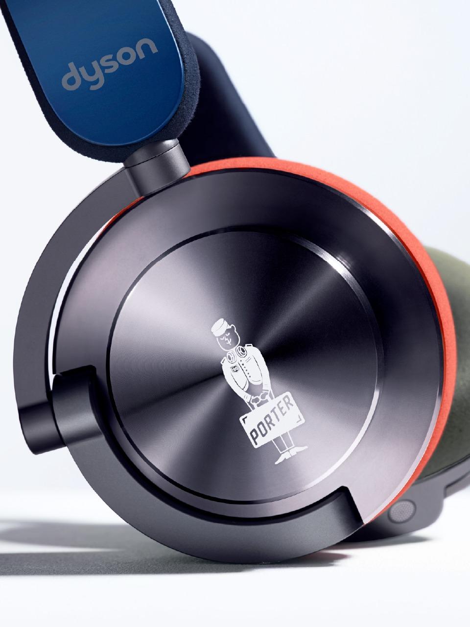 Dyson OnTrac耳機上有PORTER標誌。