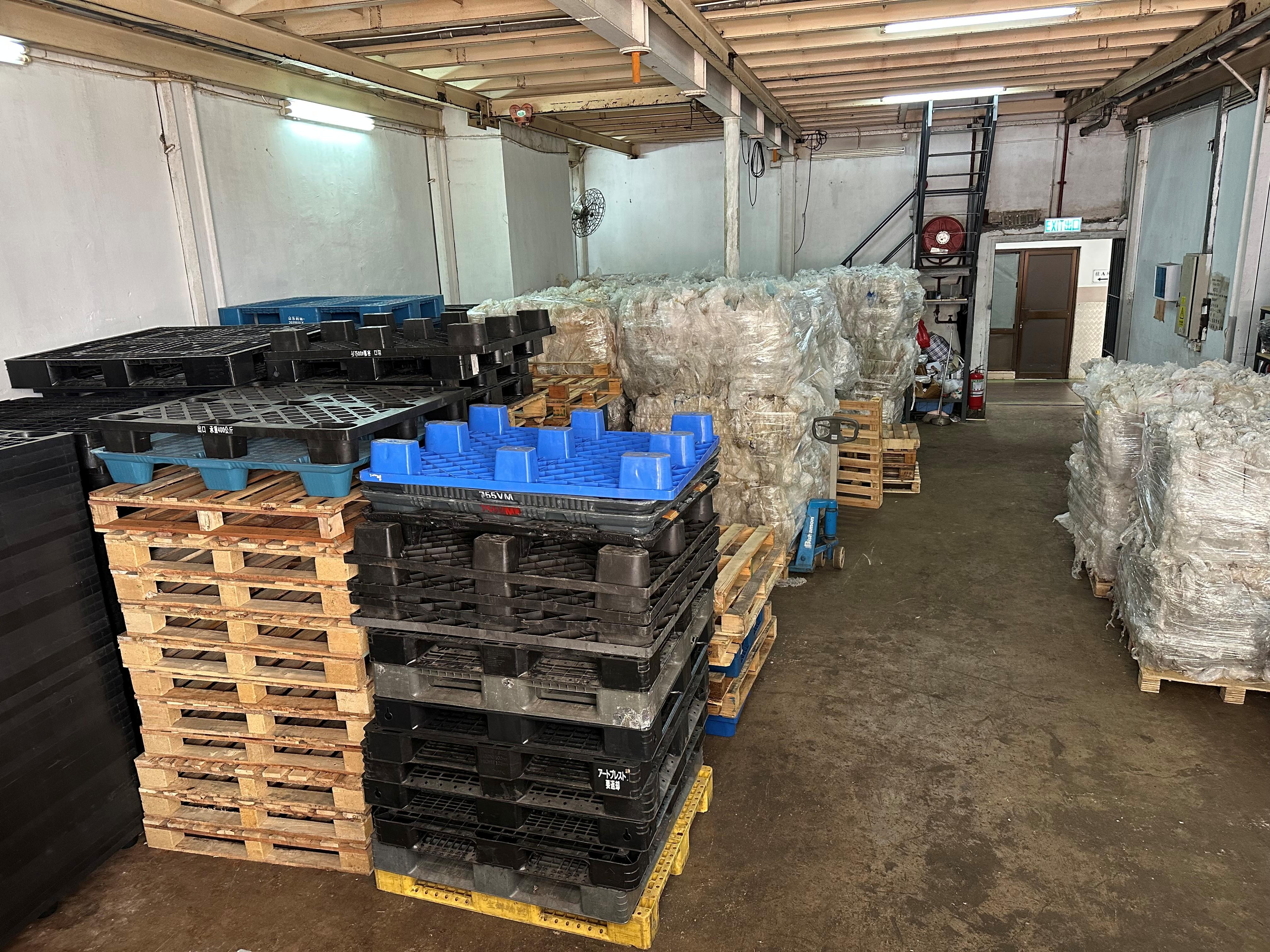 除了日常回收運作,新燊為推動業務持續發展,致力開拓回收卡板業務。