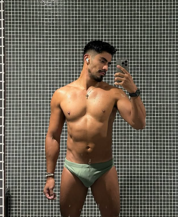 34歲的WILLIAM是秘魯和日本的混血兒,職業為 IT 企業專案經理。