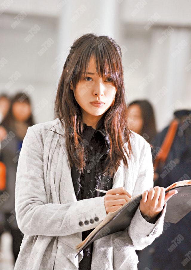 新版《死》片,本來失咗憶嘅彌海砂,不斷被新奇拿勾起記憶。