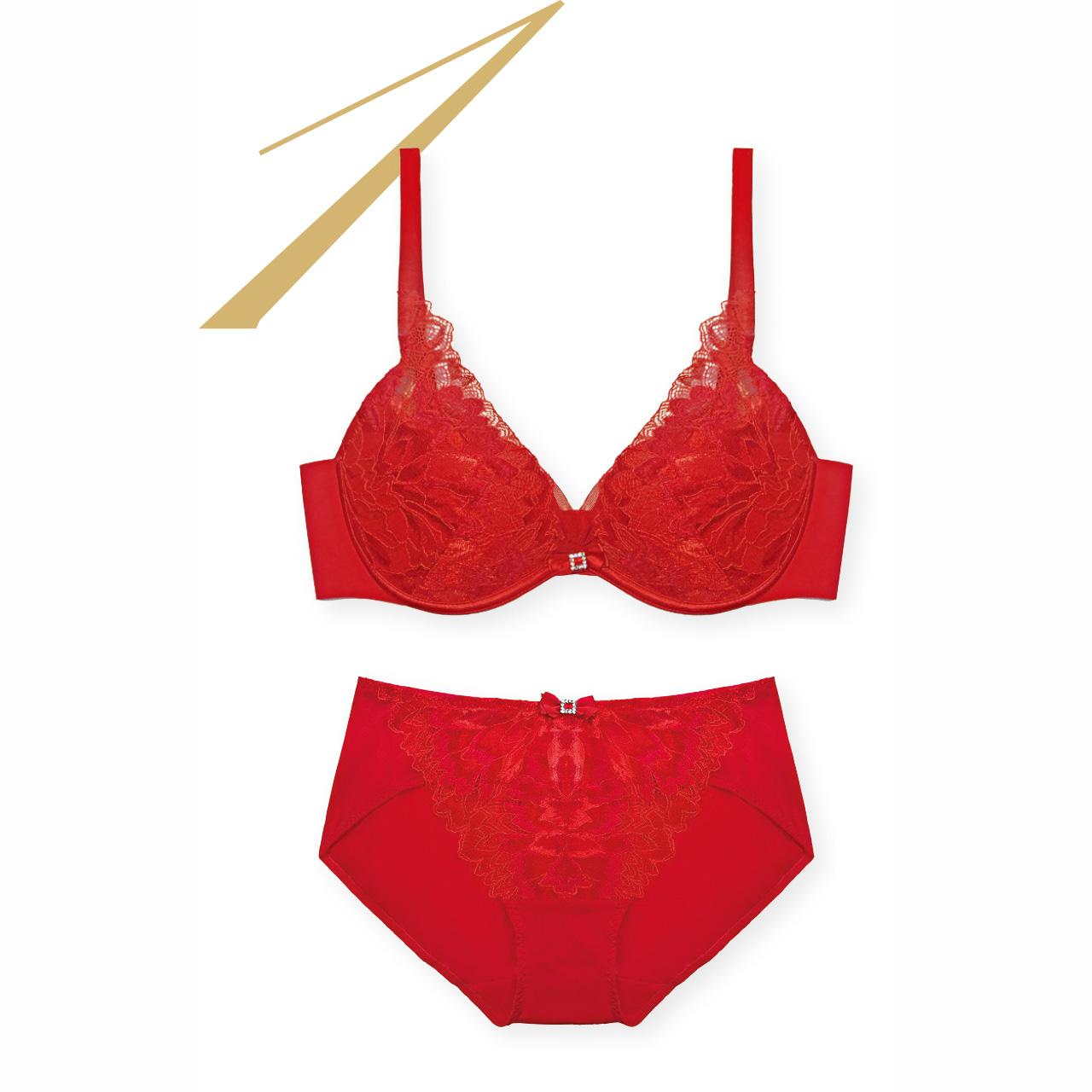 1.新春喜慶宴會配襯性感晚裝,這款性感Deep V胸圍最適合不過,水滴杯令胸部從兩側推向中間,帶出極緻的集中效果,輕易地擠出性感深溝。(胸圍$539及內褲$229,Embry Form)