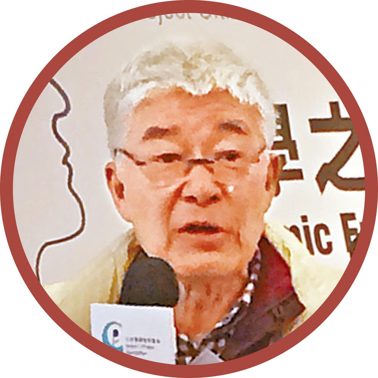 退休法官王式英