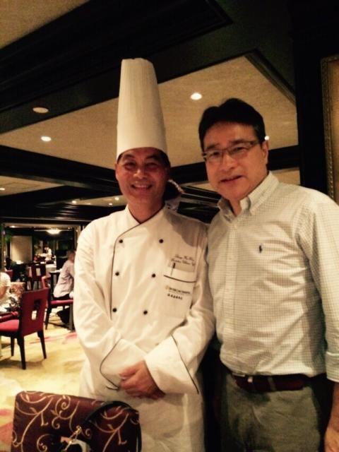 圖片2:廚藝一流的梁師傅。