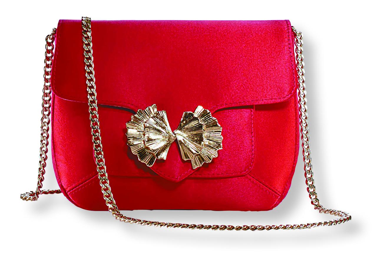 ■上海灘銀杏絲綢迷你單肩包
銀杏配上絲綢質料,充滿傳統氣息,小巧設計輕易點亮造型。$2,580