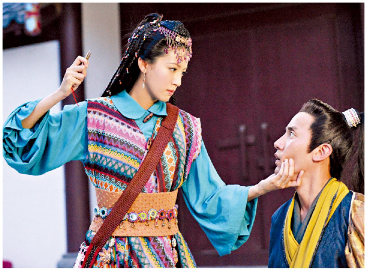 Tony表示,最難揣摩是跟石柔(蔡思貝飾)的感情戲,經歷欺騙背叛的幾番離合,是不易掌握的複雜情緒。