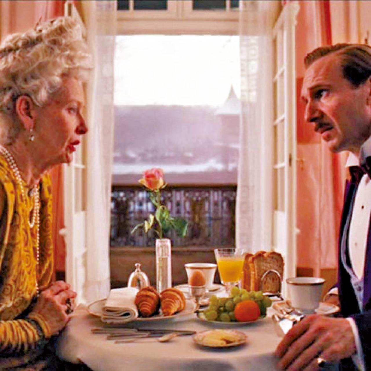 荷李活電影《布達佩斯大酒店》這一幕,就以MYB Fraser Collection 的vintage Veronica Fabric點綴。