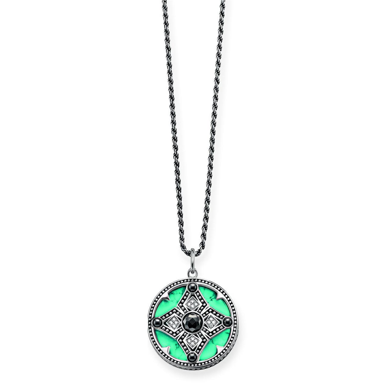 ★THOMAS SABO OCEAN 系列吊飾
以海洋啟發靈感,綴以人造綠松石的馬賽克圖案,塑造出海洋的明亮藍調,打造波希米亞風造型。$3,280