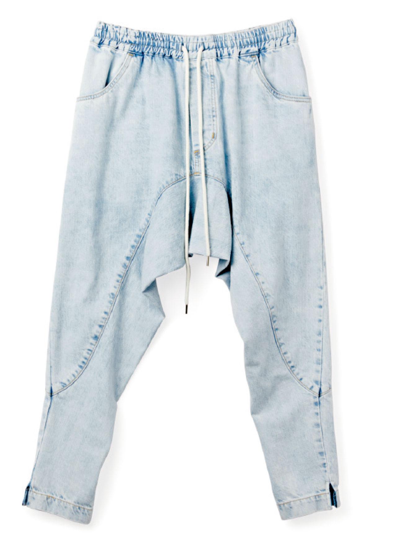 周末周日要過得輕鬆點,粉藍色鬆身長褲,隨意間不失型格。(未定價,Bassike)