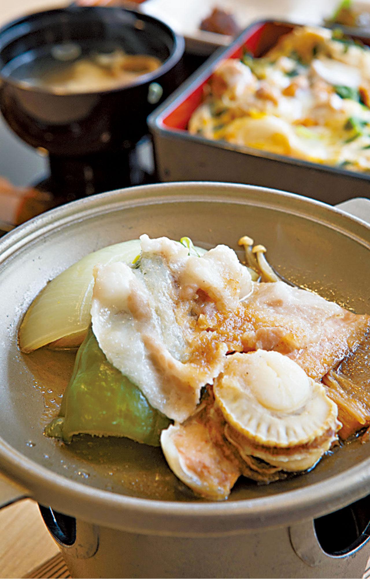 三陸海岸的海洋,因為有寒流及暖流相遇,為日本這海域帶來不少優質海產。