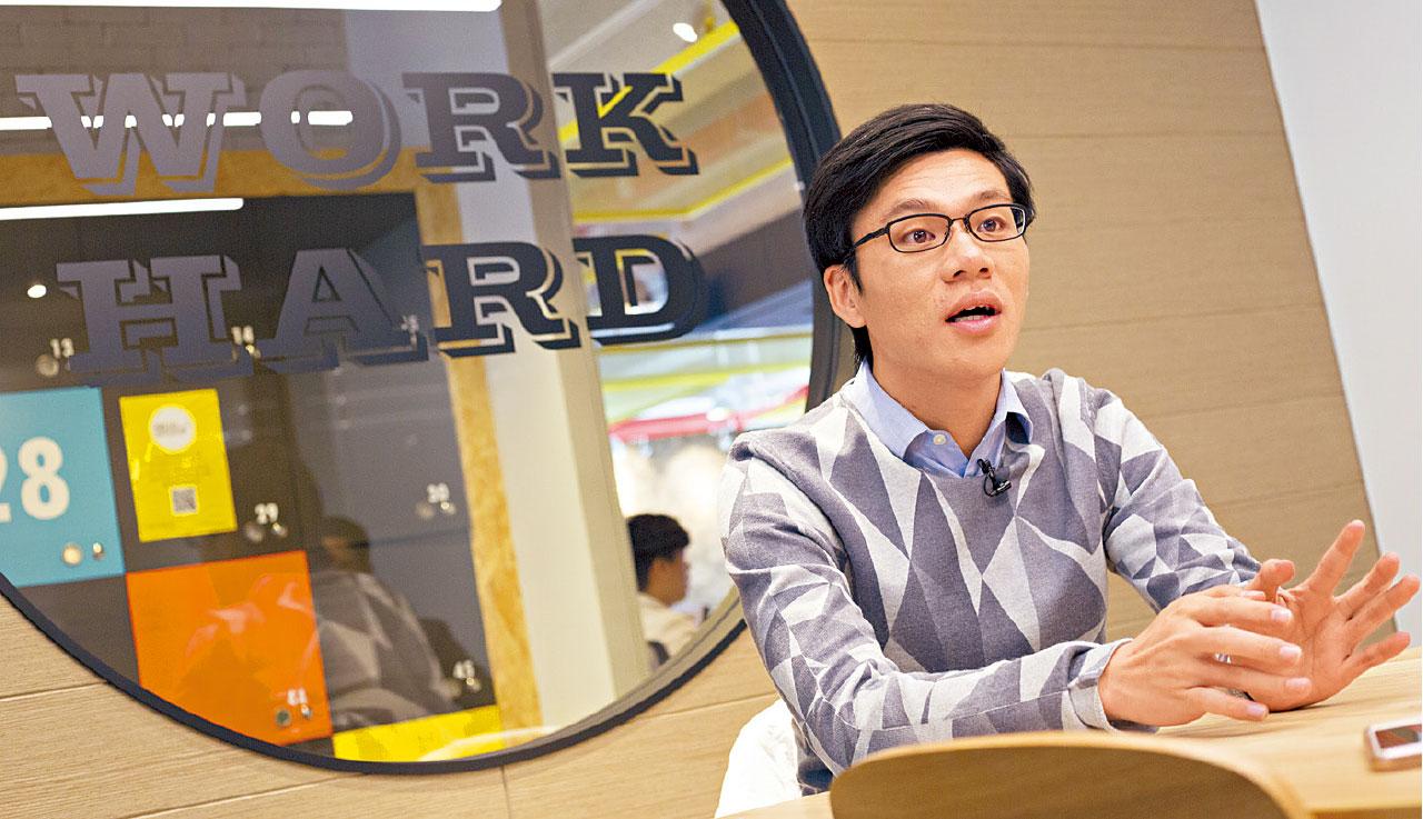 鄧耀昇重申,雖引入英國品牌合作,但他目標是開辦一間私立學校而非國際學校。