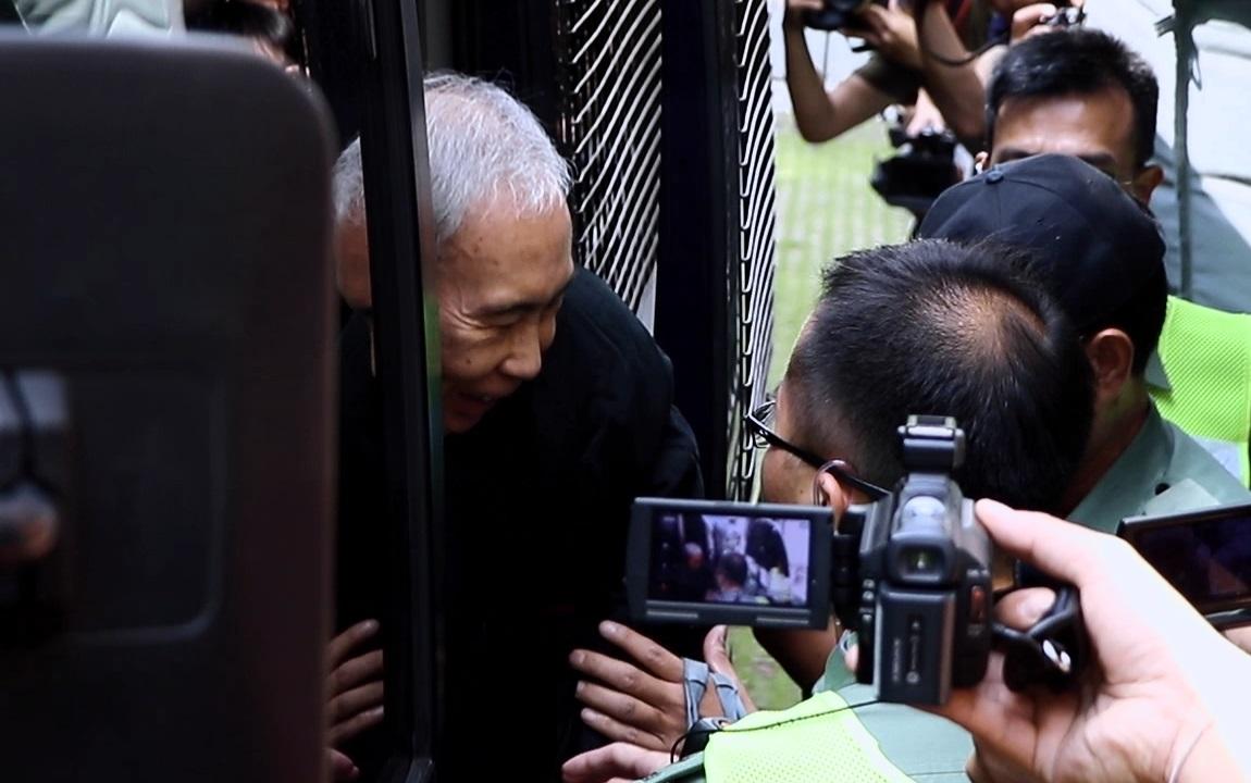 許仕仁 (鍾式明攝)