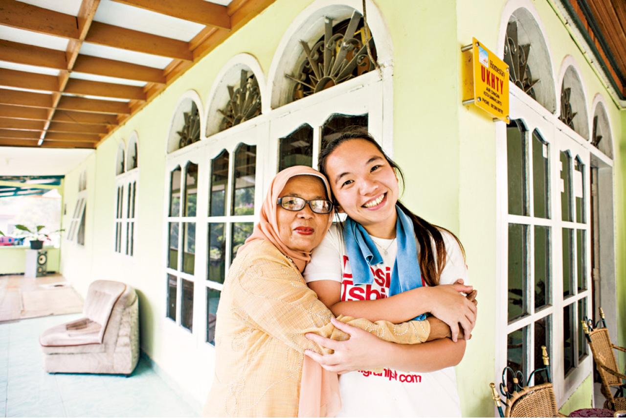 Ibu熱情好客,把每個到訪的旅客都當成家人照顧。