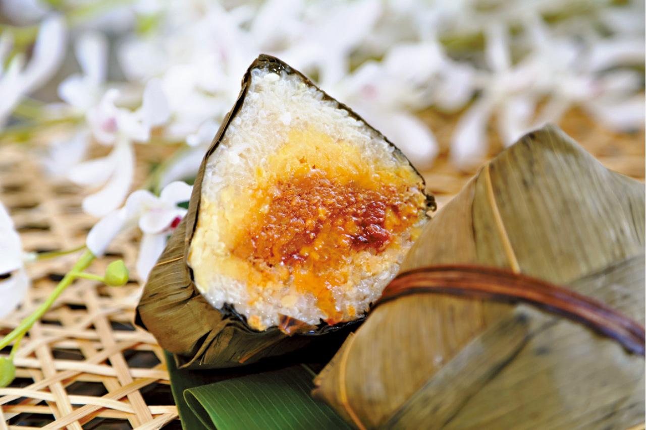 特色蟹粉香肉粽 $88