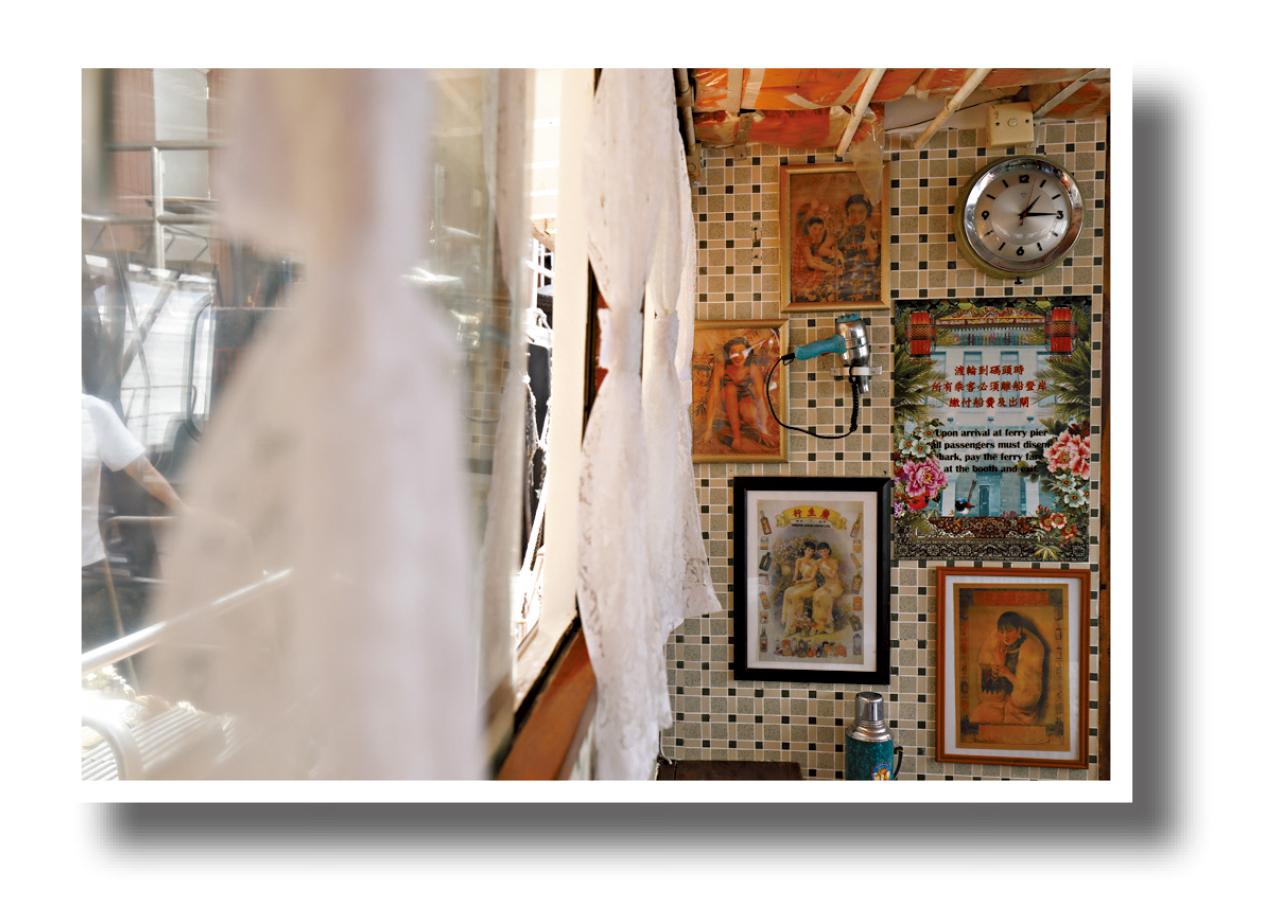 部分位置採用紙皮石牆身。