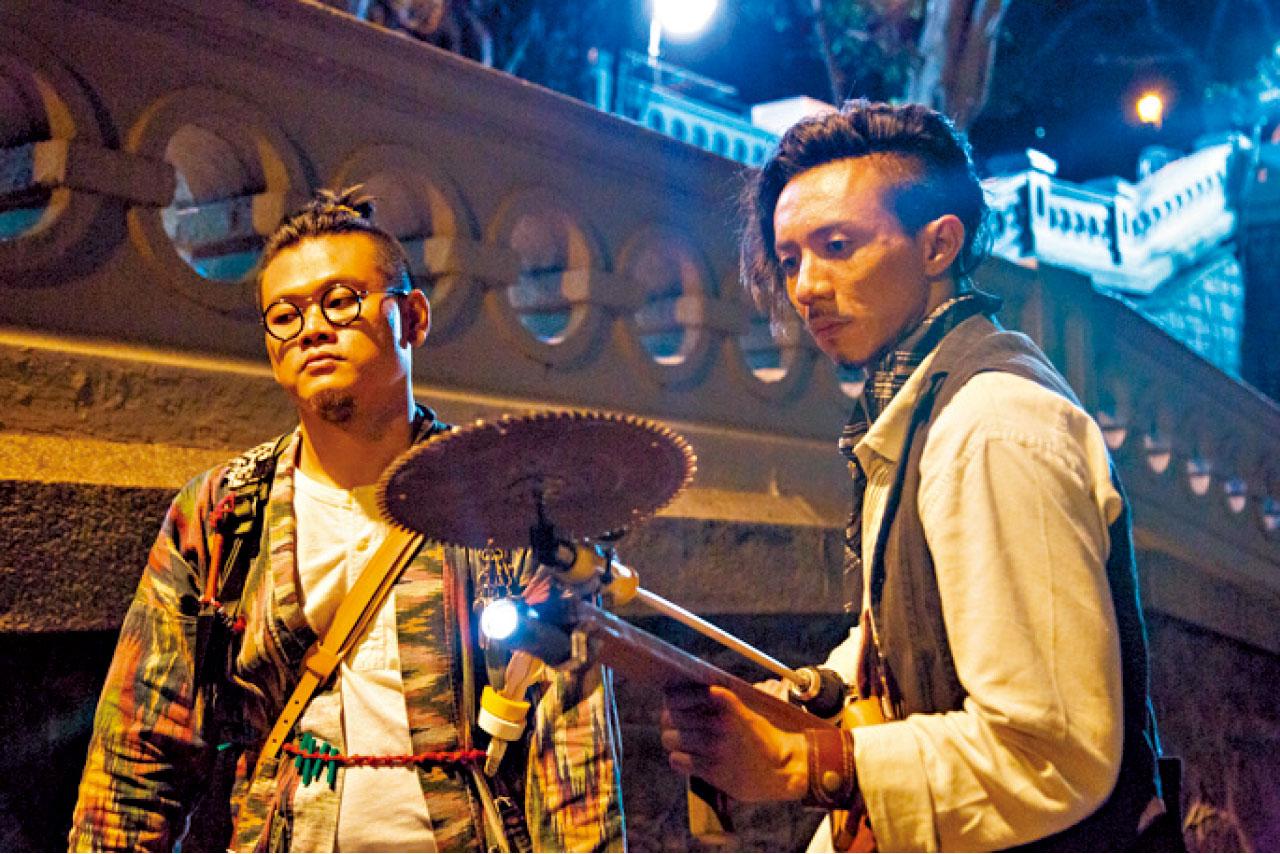 張繼聰與白只認識廿多年,一對好兄弟默契十足,連導演都好放心任他們發揮。