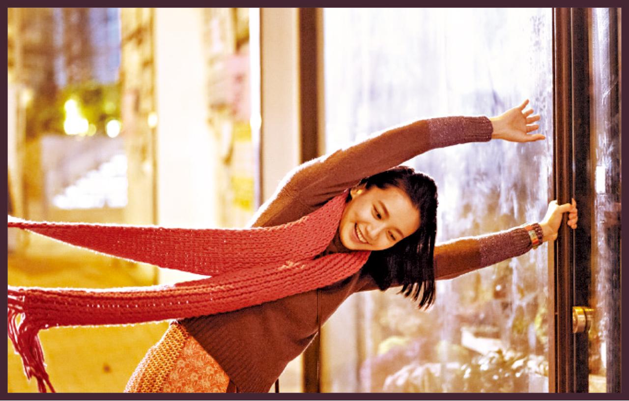 袁澧林真人活潑精靈,不是典型的文靜女生。