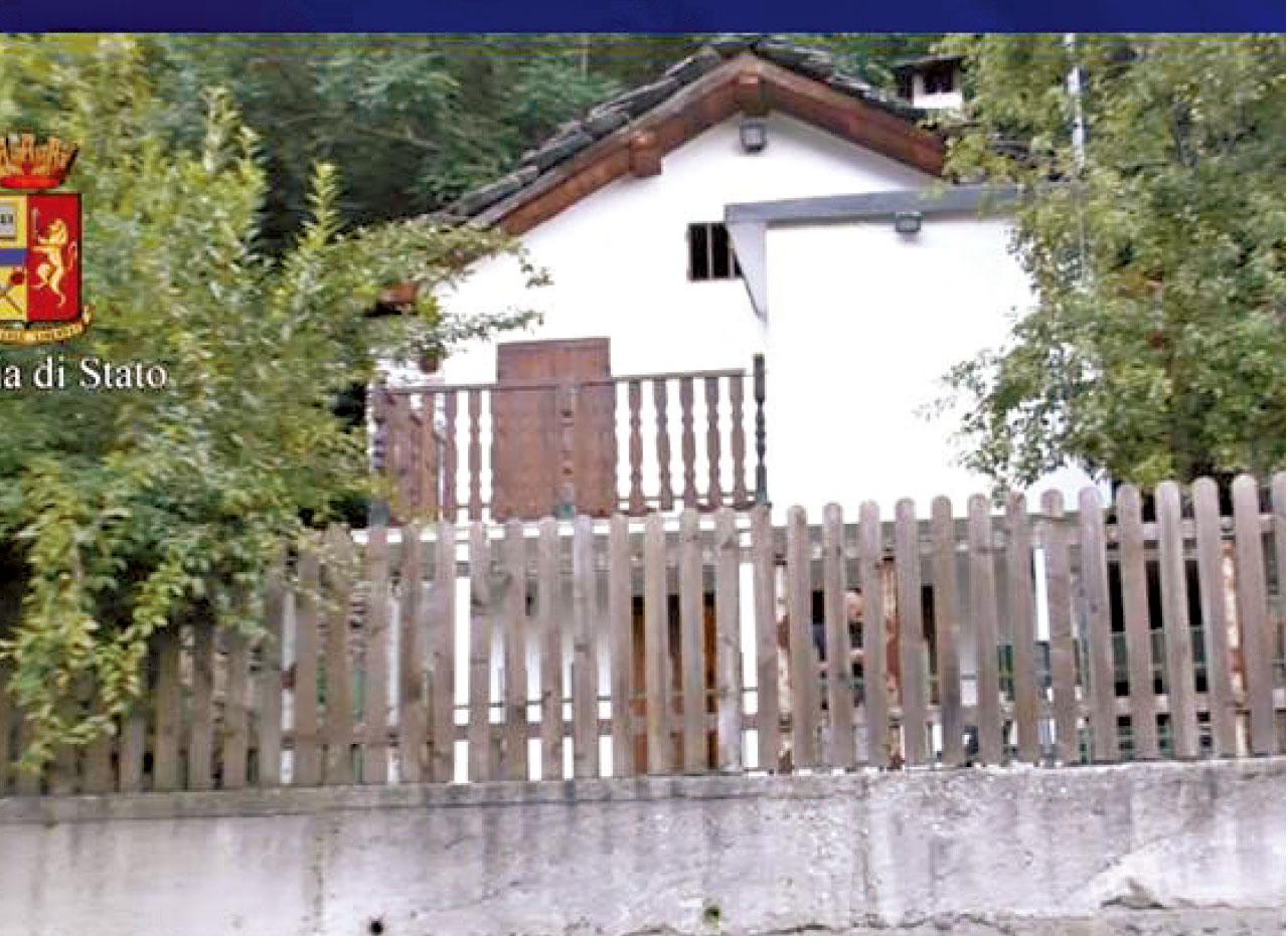 用來禁錮受害人的小屋。