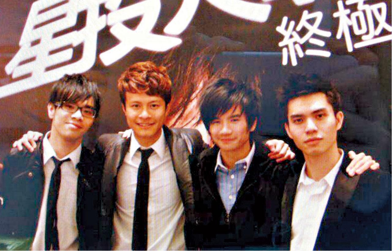 四子因參加「星投大戰」淘汰賽而組成C AllStar。