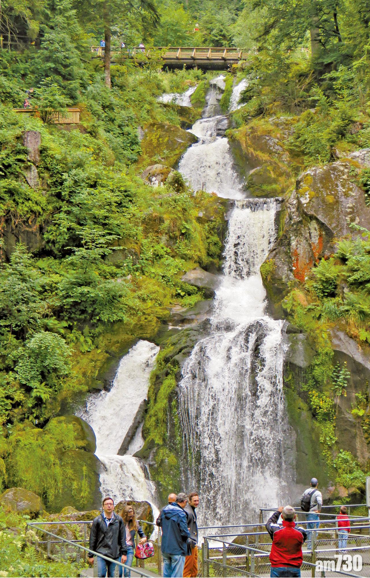 黑森林瀑布。