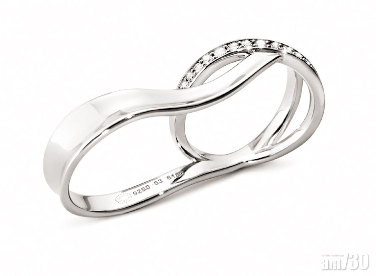 Torun的設計線條細膩,曲線自然流暢。