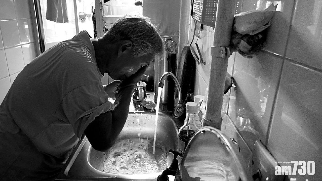 獨居的丁婆婆擔心手術後行動不便,無人照顧。