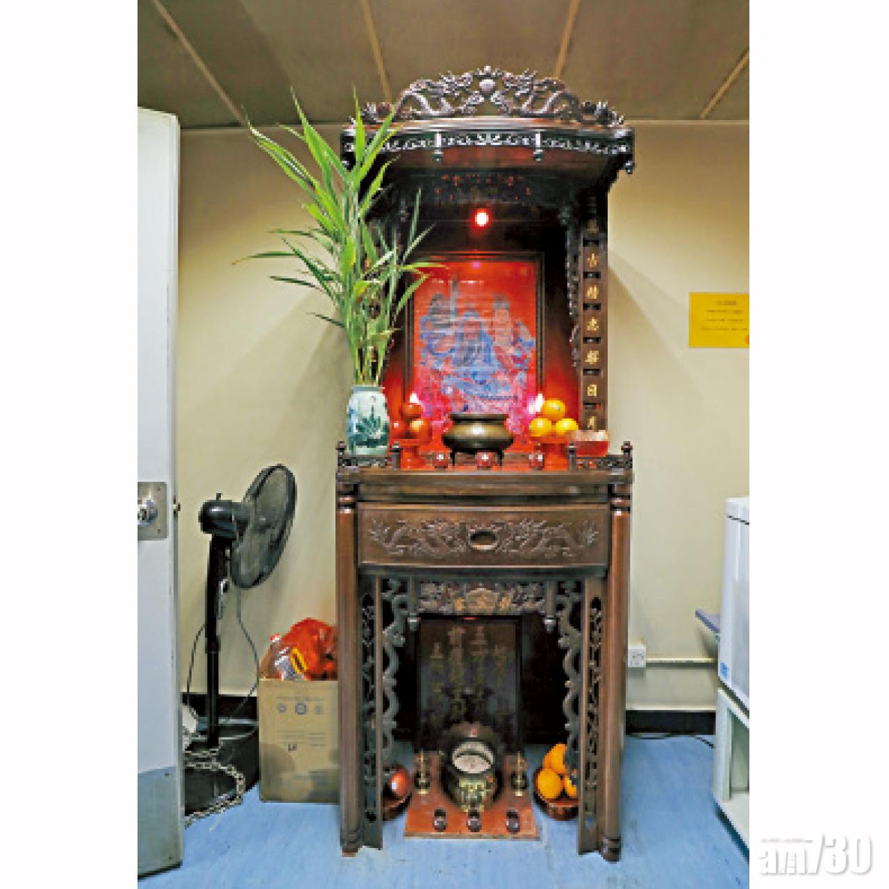 警員升職或新長官到任都會供奉關帝。