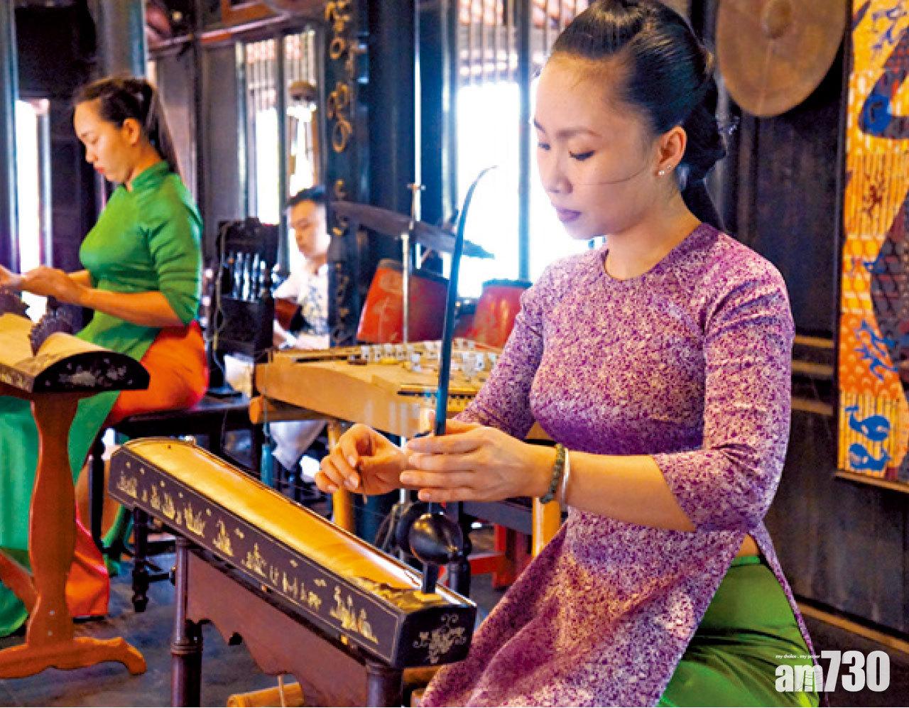 獨弦琴音色響亮動聽。