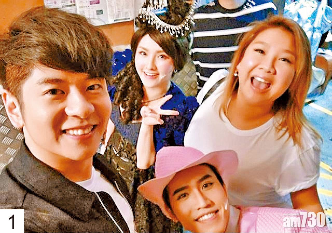 1 早前,Mag一連演出20場舞台劇《我和青天有個秘密》,尾場獲大班好友撐場支持,滿是感恩。