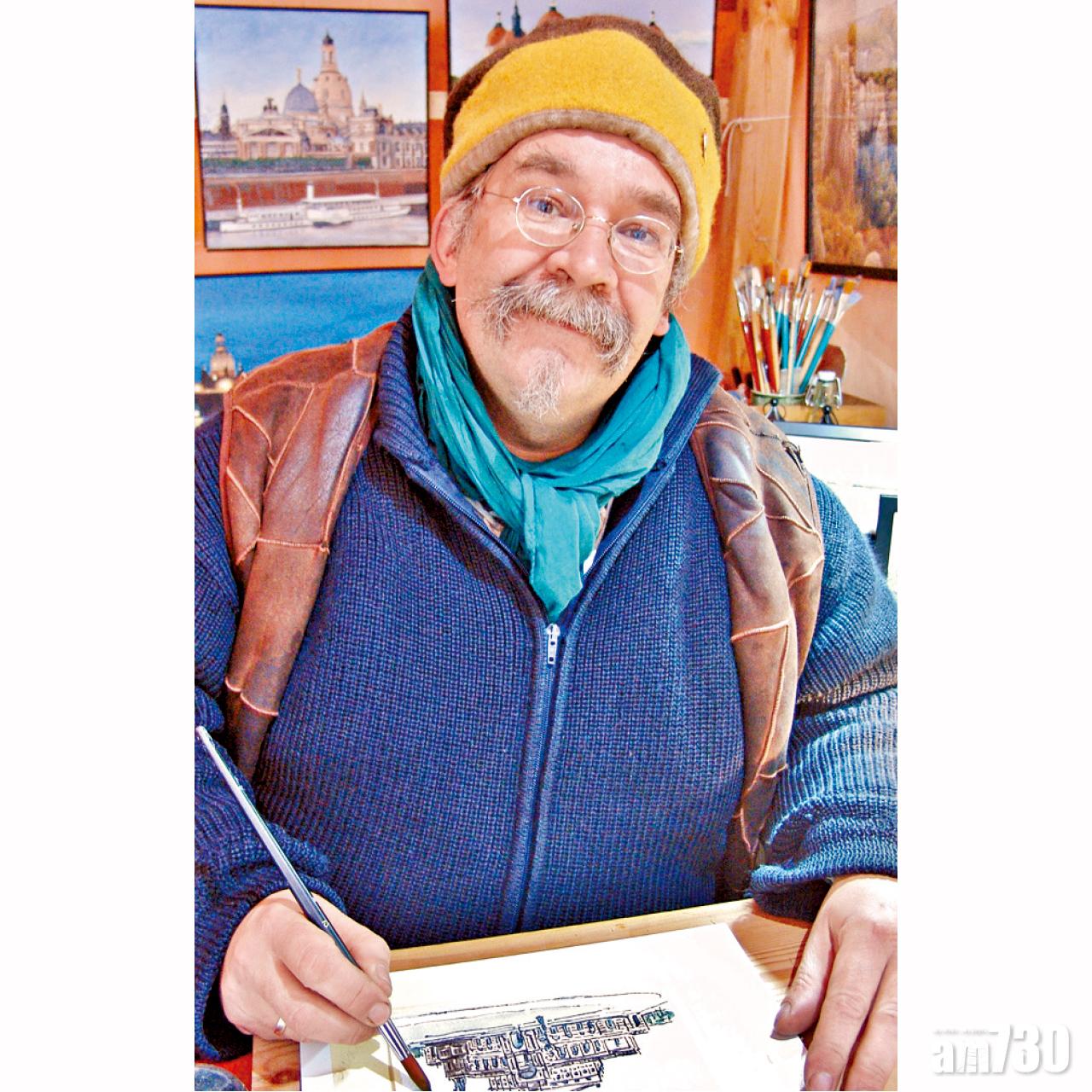 水彩畫畫家也來擺檔。