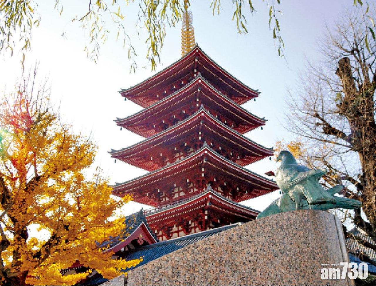 淺草寺旁邊有五重塔。