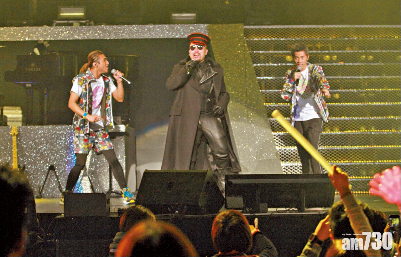 Shine視Wyman為恩師。