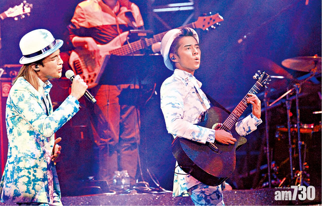 12年舉行《Shine Passion Live》跨年演唱會,相隔6年再在紅館開騷。