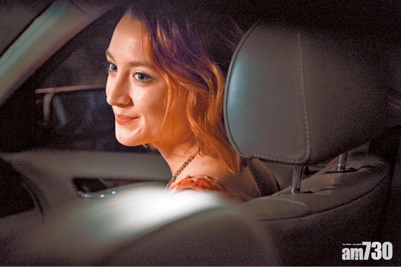 茜爾莎早前已登上金球獎「音樂及喜劇類」影后寶座,誰敢說《廣告牌殺人事件》的法蘭絲麥杜曼會穩奪奧斯卡?