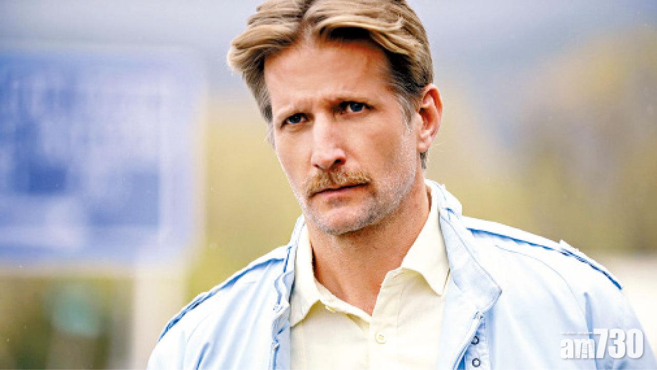 這劇還有Paul Sparks,飾演神學院教授一角,他在《House of Cards》及《The Girlfriend Experience》的演出,都叫人留下深刻印象,他也是令我看《Waco》其中一個原因。