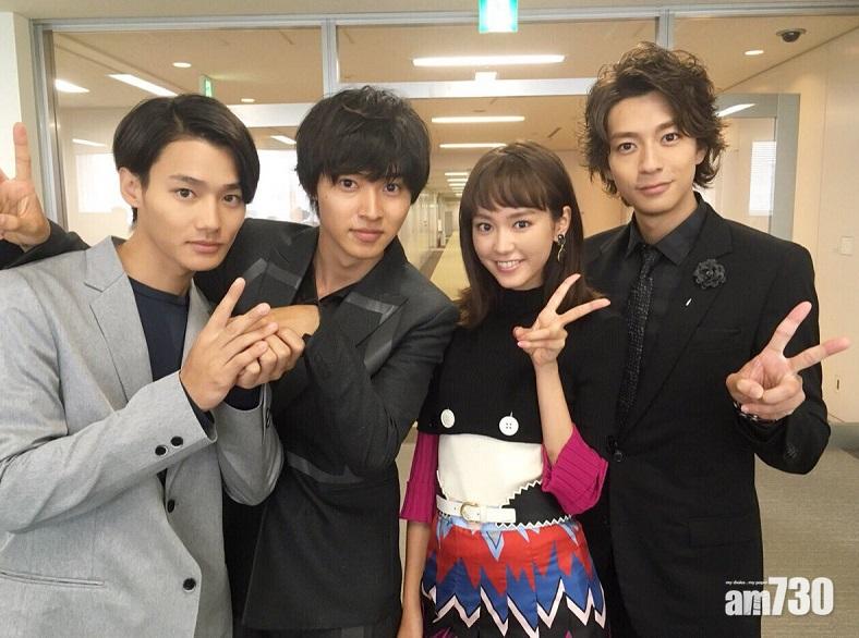 (左起)野村周平、山崎賢人、桐谷美玲、三浦翔平合演《我已有喜歡的人》。