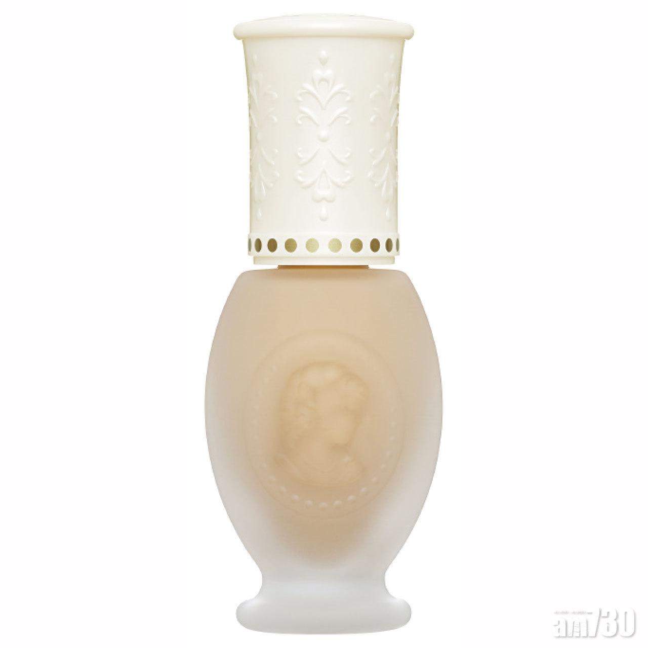 精華粉底液SPF20/PA++ $400 (a)