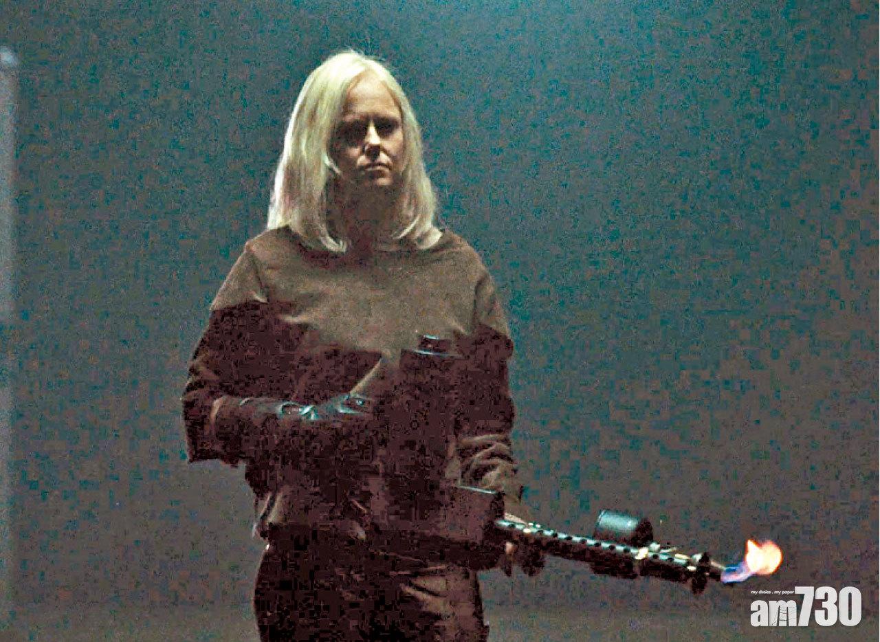 噴火的Armistice龍媽上身,笑死。